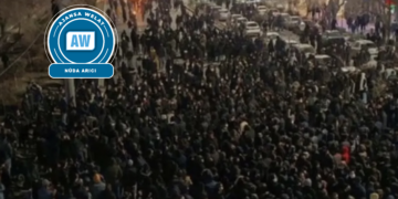 ‘Gel li hemberî zilmê serî radike’