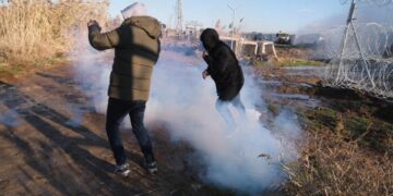 Nisêbîn vegeriya qada berxwedanê 