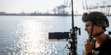 Îsraîlê keştiya Misrê da ber guleyan