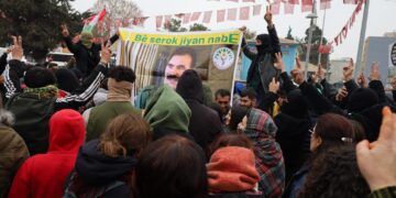 Berxwedana gelê Pirsûsê didome