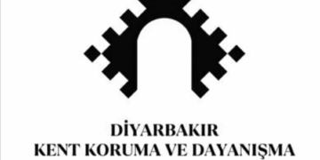 Platforma Bajêr a Amedê: Em ji bo alîkariyê bişînin Rojava li benda destûrê ne