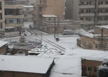 Berfê li Rojava jiyana rojane dijwartir kir