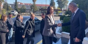 Şandeya diçe Rojava gihişt Zaxoyê