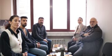 DEM Partiyê serdana rojnamegeran kir