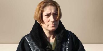 Li dijî bêdengiyê dest bi greva birçîbûnê kir