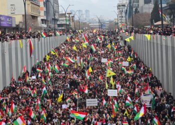 Dengê yekîtiya neteweyî li Silêmaniyê olan dide: Bi sed hezaran kes meşiyan