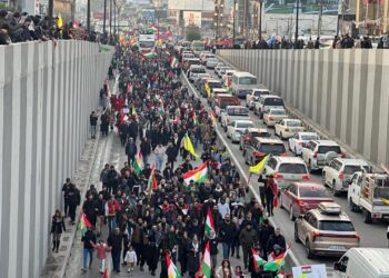 Ala berxwedanê Silêmanî bilind dike