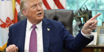 Trumpî bi cezakerdişê se ra 25 bacê gumrikî îqaz kerd