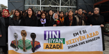 ‘Em ê bi paradîgmaya Abdullah Ocalan li her qadê li ber xwe bidin’
