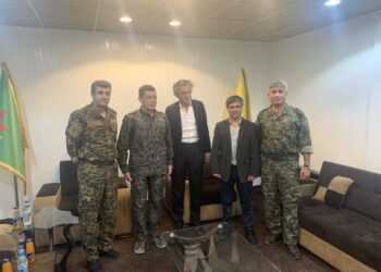 Feylesofê Fransî: Xiyaneta li dijî Kurdan guherîna herî kirêt a sedsala me ye