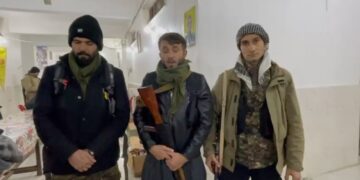 Ciwanên Kurd berê xwe dan Rojava