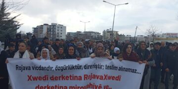 Li Sêrtê hezaran dest bi meşê kirin