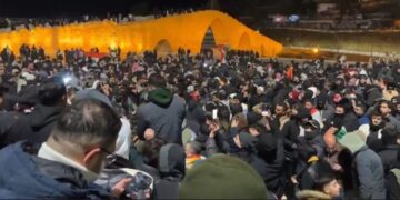 Zaxo de seba Rojava bi des hezaran kesî kom bîyê