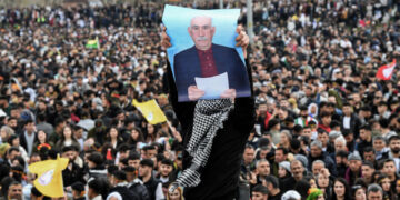 Welatiyên Amedê: Yekîtiya Kurdan wê komployê têk bibe