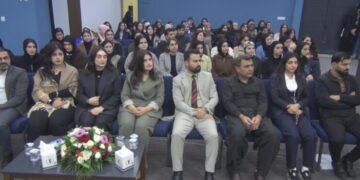 Li Ranye semînera ‘Roja Zimanê Dayikê’ hat lidarxistin