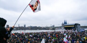 ‘Ma bi ruhê seferberîye beşdarê çalakîyanê 14ê sibate bibê’