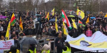 Li Strasbourgê daxwaza azadiya Ocalan û statuya Rojava