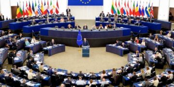 Netîceyê dîplomasî û têkoşînê şarê Kurdî: Rojava bîya rojevê dinya