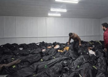 Cenazeyê 50 xwepêşanderên jin li tiba edlî ya Tehranê ne