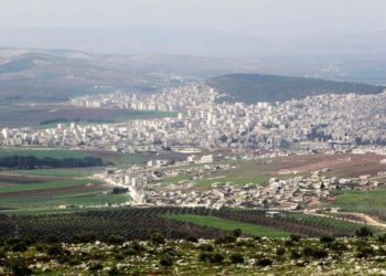 Koçberê Efrînî agêrayîşêk bi ewle wazenê