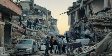 Sê salên erdheja 6ê Sibatê: Polîtîkayên AKPê jiyana bi milyonan hilweşand