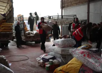 Zêdetirî 500 kamyon alîkarî gihîşt herêma Cizîrê