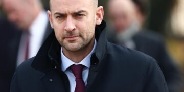 Di nava rageşiya heyî de Wezîrê Fransayê çû serdana Şamê