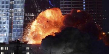 Îsraîlê Tehran bombebaran kir, Îranê gefa ‘bersivdanê’ xwar HATE NÛKIRIN