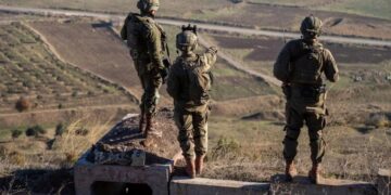 Îsraîlê li Quneytrayê bendên kontrolê danîn