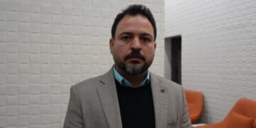 Nûnertiya Rêveberiya Xweser: Destek bidin Kobanê, bila dorpêç rabe