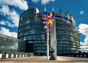 Li PEyê dê civîna bi sernavê ‘Kurd û Tirkan’ bê lidarxistin