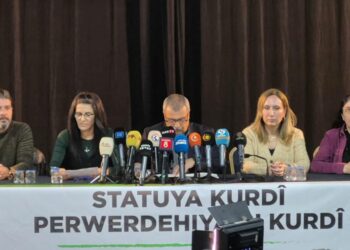 Sazgehanê ziwanî ra deklerasyonê 21’ê Sibate: Statuyê Kurdkî perwerdeyo bi Kurdkî!