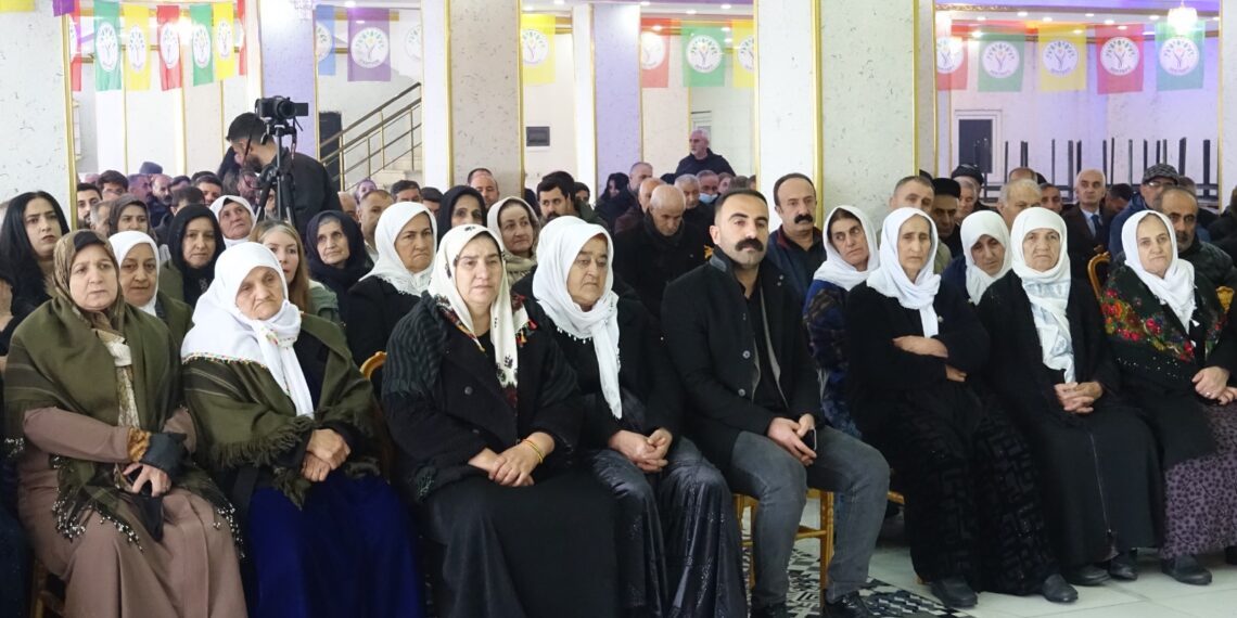 Li Geverê civîna gel: Êrişên li ser Rojava komploya 2yemîn bû