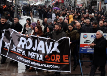 Sirri Sakik: Têkoşîna li Rojava ji bo hemû mirovahiyê ye