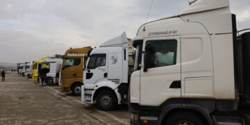 4 roj in alîkariya ji bo Kobaniyê hatiye dorpêçkirin