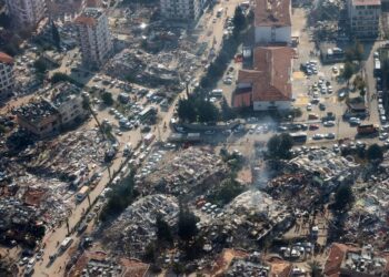 KCK’yî êyê erdlerzê 6ê sibate de ganê xo ra bîyî, yad kerdî