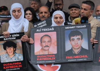 Xizmên Windayan xwestin kujerên Mehmet Tekdag bên darizandin