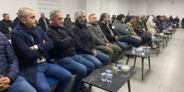 DEM Partiyê li Peyasê civîna gel li dar xist