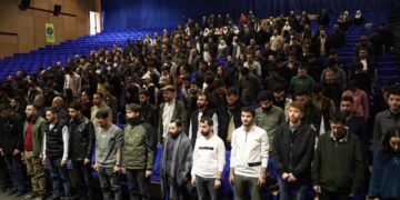 Ciwan li Amedê bi Aktaş û Arkaş re civiyan