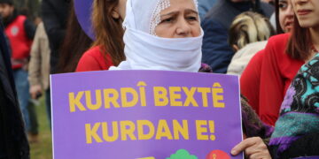 Mamosteyên Kurdî: Pêwist e Kurdî bibe zimanê bazarê û perwerdehiyê 