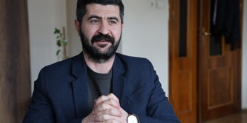 Mûgûç: Mafên hiqûqî pêk neyên, pêşketina siyaseta demokratîk ne pêkan e