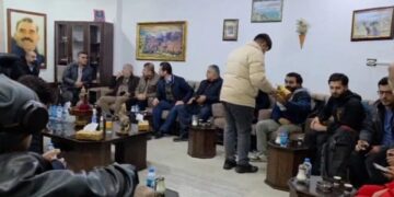 Doktorê ke Başur ra ameyî Rojava de dest bi kar kerd
