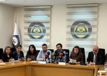 Amed ra vengdayîşê Kobanî: Hetkarî hedre ya berê Mûrşîtpinarî akerê!