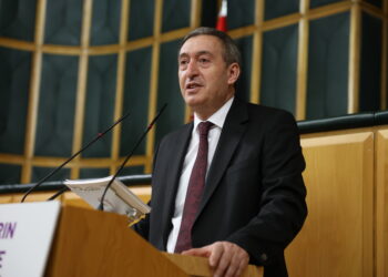 Bakirhan bang li serokên partiyan kir: Werin em bi mazuvaniya Erdogan bicivin