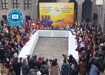 Aktivîstên TJAyê: Em ê ji bo azadiyê têkoşîna xwe bilindtir bikin