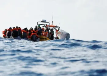 Îzmîr de bota koçberan binawe bîye