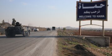 Komên Şamê jiyanê li welatiyên Elewî dikin zindan