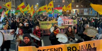 Dinya de çalakîyê Rojava: Rojava dilê ma yo