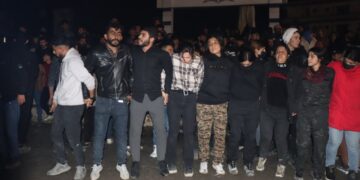 Li Kobanê govenda azadiyê gerandin