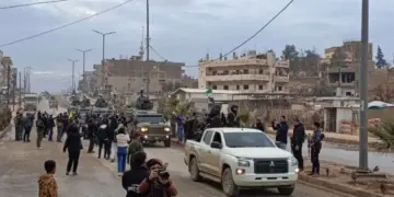 Şandeya hikûmeta demkî derbasî Qamişlo bû